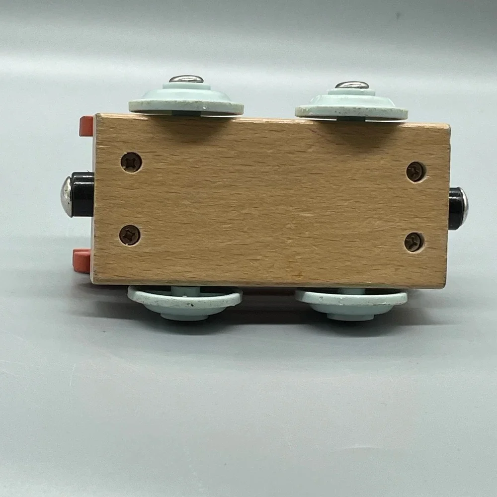 Disney Mickey Mouse Wooden‎ Train Car Cargo Wagon Red Blue Magnetic Toy